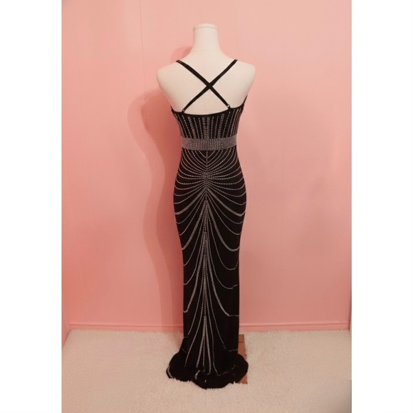 Banjul Beautiful Rhinestone Black Evening Gown - Picture 2 of 5